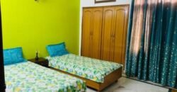 Private Room for Girls & Boys Paying Guest in 1 BHK Independent House/Villa in DLF CITY PHASE 2,