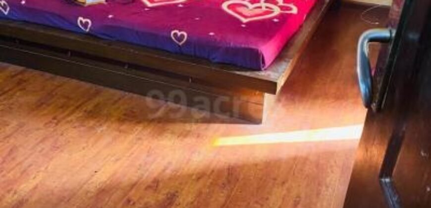 Private Room for Girls & Boys Paying Guest in 1 BHK Studio Apartment ( santi villa)