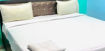Shared Room for Girls & Boys Paying Guest in 1 BHK Independent House/Villa