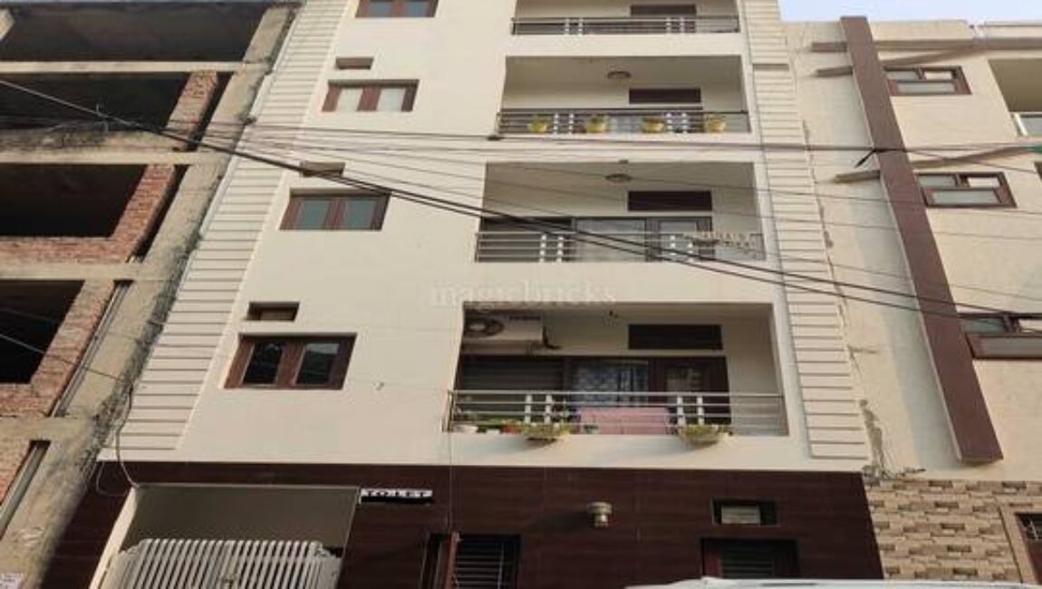 Private Room for Girls & Boys Paying Guest in 1 BHK Studio Apartment in Signature Stays Private Room for Girls & Boys Paying Guest in 1 BHK Studio Apartment in Signature Stays