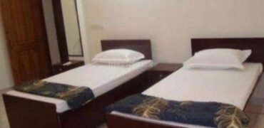 Private Room for Girls & Boys Paying Guest in 1 BHK Studio Apartment ( santi villa)