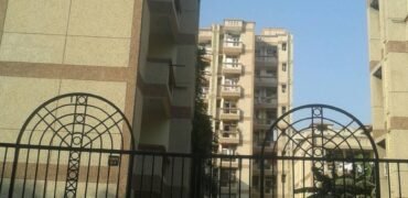 Shared Room for Girls Paying Guest in 3 BHK Residential Apartment in Shivkala Apartments