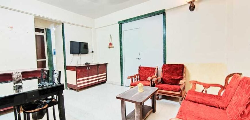 Private Room for Girls & Boys Paying Guest in 13 BHK Serviced Apartments