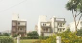 Shared Room for Girls, Vipul World